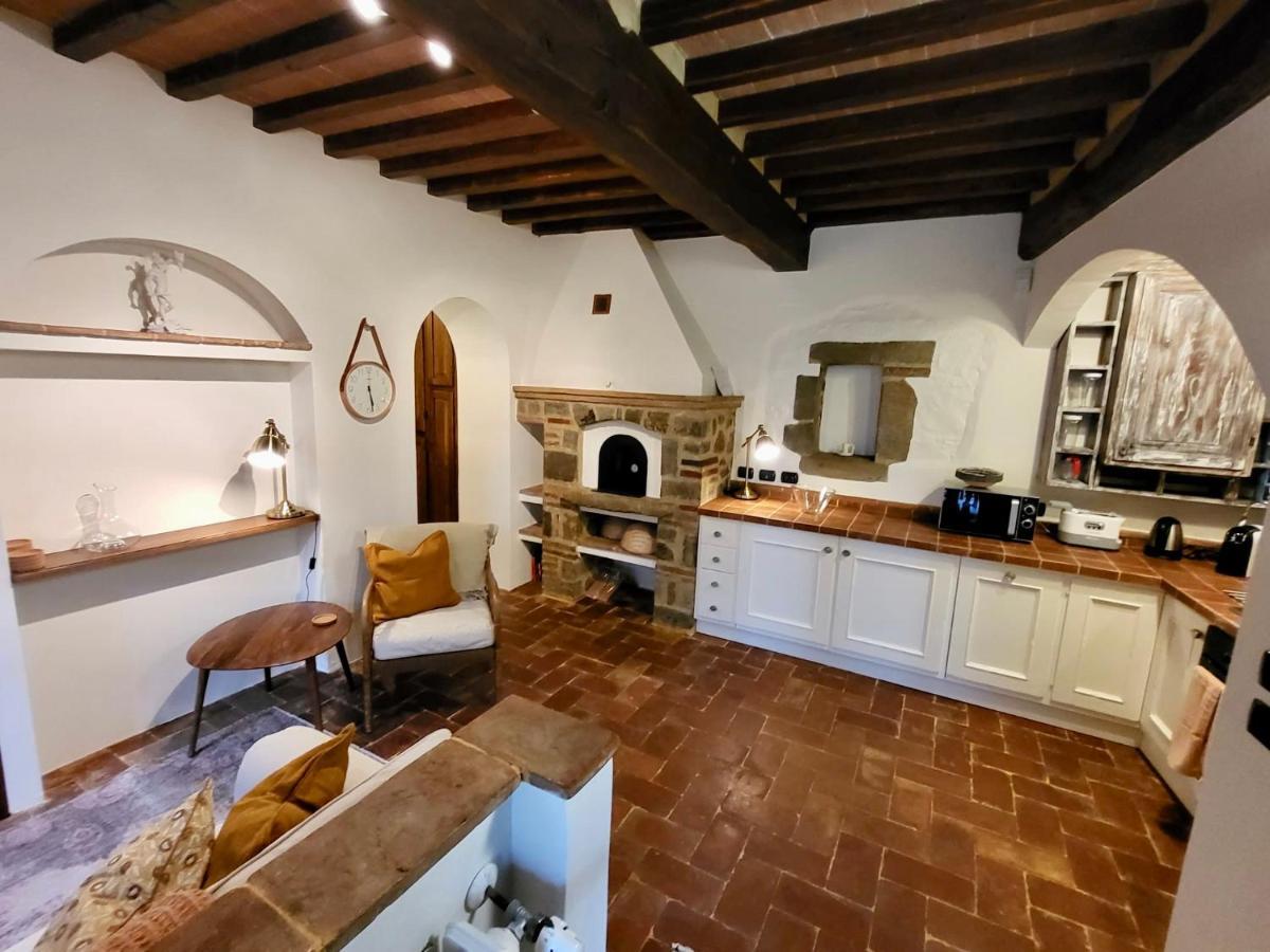 Luxury 1-Bedroom House With The Pool In Tuscany. Ангьяри Экстерьер фото