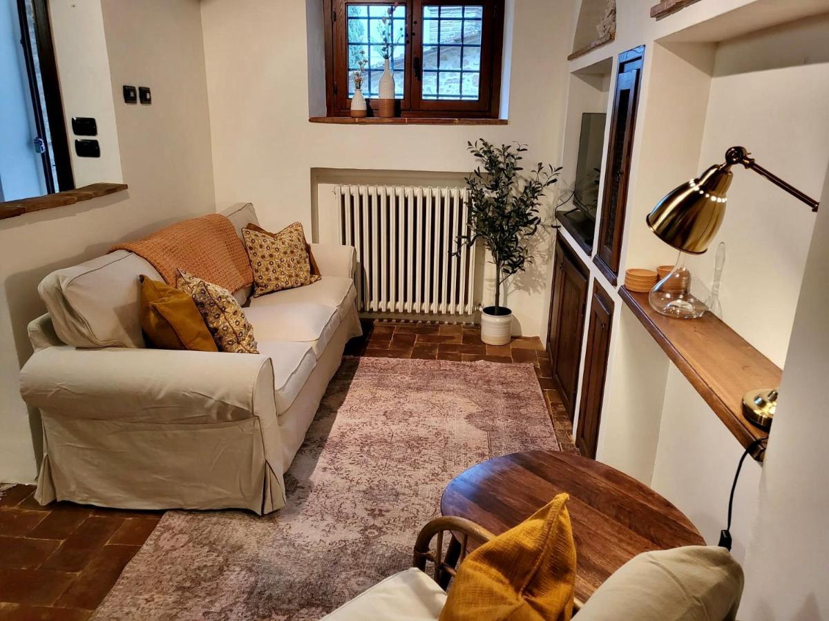 Luxury 1-Bedroom House With The Pool In Tuscany. Ангьяри Экстерьер фото
