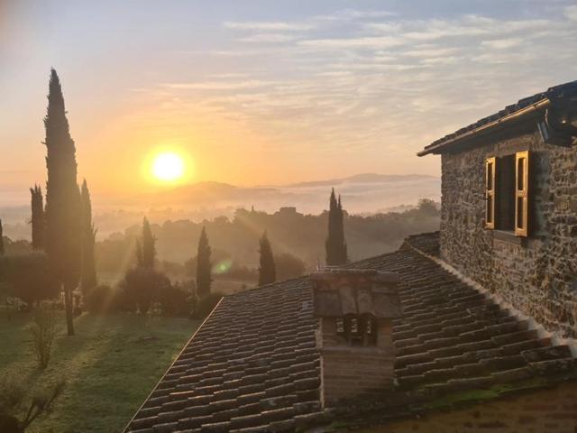 Luxury 1-Bedroom House With The Pool In Tuscany. Ангьяри Экстерьер фото